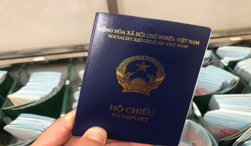Hướng Dẫn Chụp Ảnh Hộ Chiếu Tại Nhà