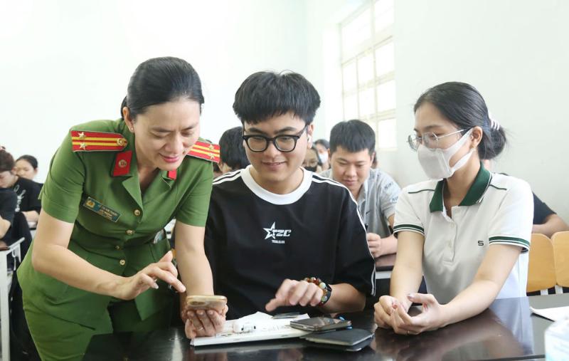 Minh họa các nguồn gây sai lệch thông tin trên ứng dụng VNeID mức 2 cần kiểm tra và sửa chữa
