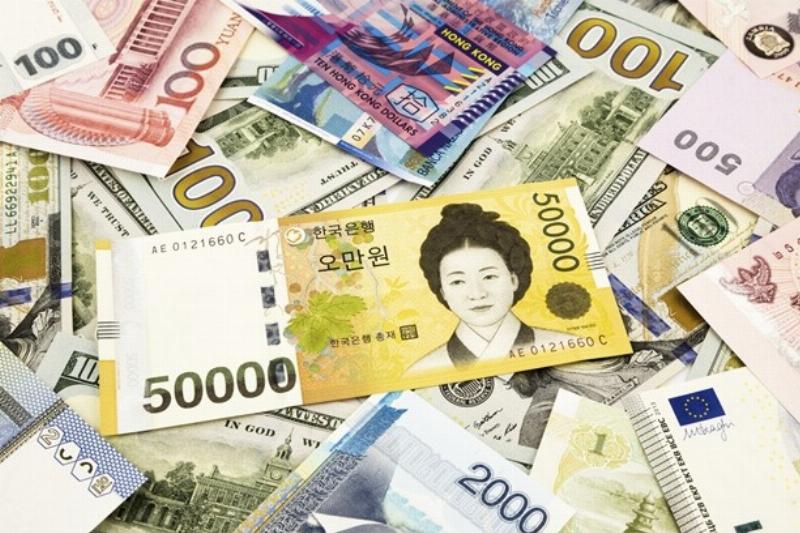 Bảng hiển thị tỷ giá tiền Hàn đổi sang tiền Việt Nam Đồng tại một ngân hàng, minh họa sự biến động tỷ giá hối đoái giữa KRW và VND